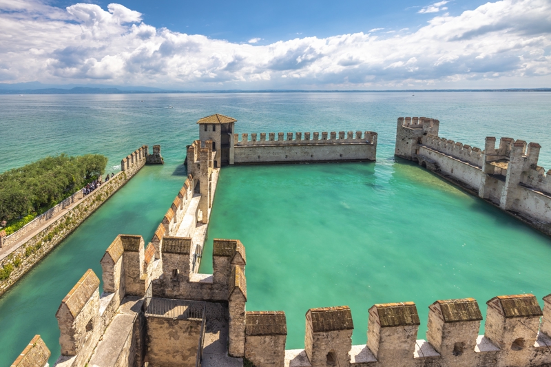 Το μοναδικό Σιρμιόνε