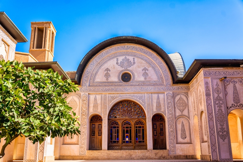 Ο Οίκος Ταμπαταμπάι