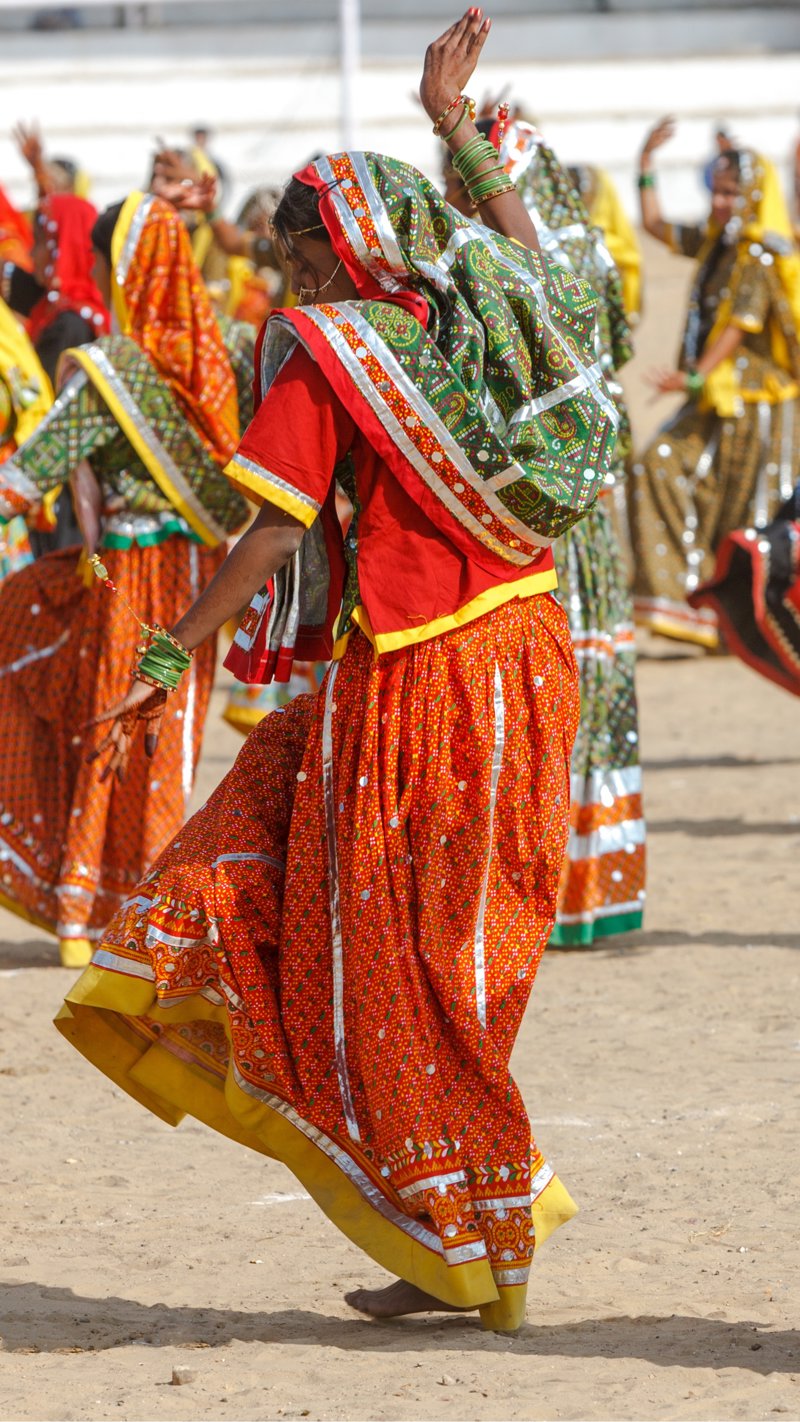 ΜΟΝΟ ΣΤΟ VERSUS: Γιορτές Πουσκάρ