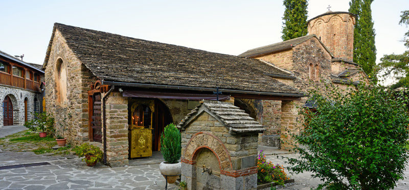 Η Μονή της Παναγίας Μολυβδοσκέπαστης 