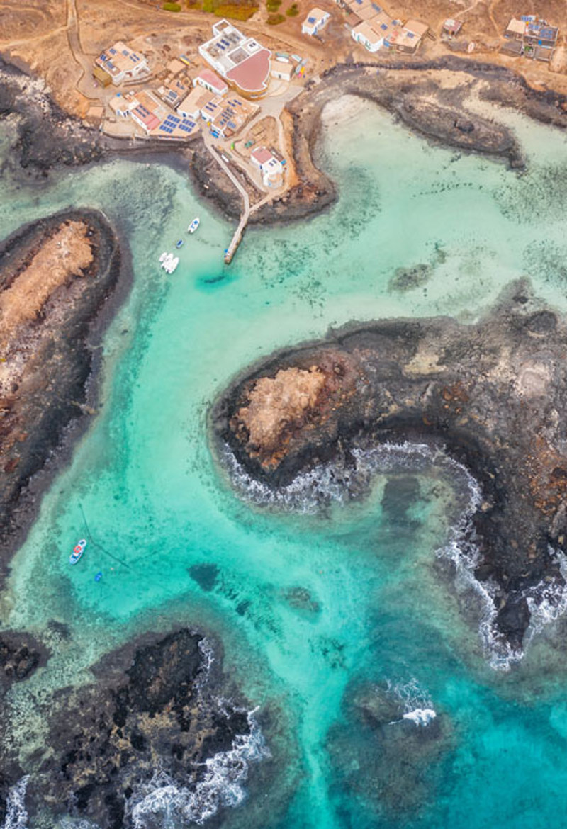 Απολαμβάνετε τις εξωτικές παραλίες