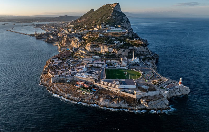 ΧΕΡΕΘ ΝΤΕ ΛΑ ΦΡΟΝΤΕΡΑ/ ΚΑΔΙΘ – ΓΙΒΡΑΛΤΑΡ – ΡΟΝΤΑ (περιήγηση)