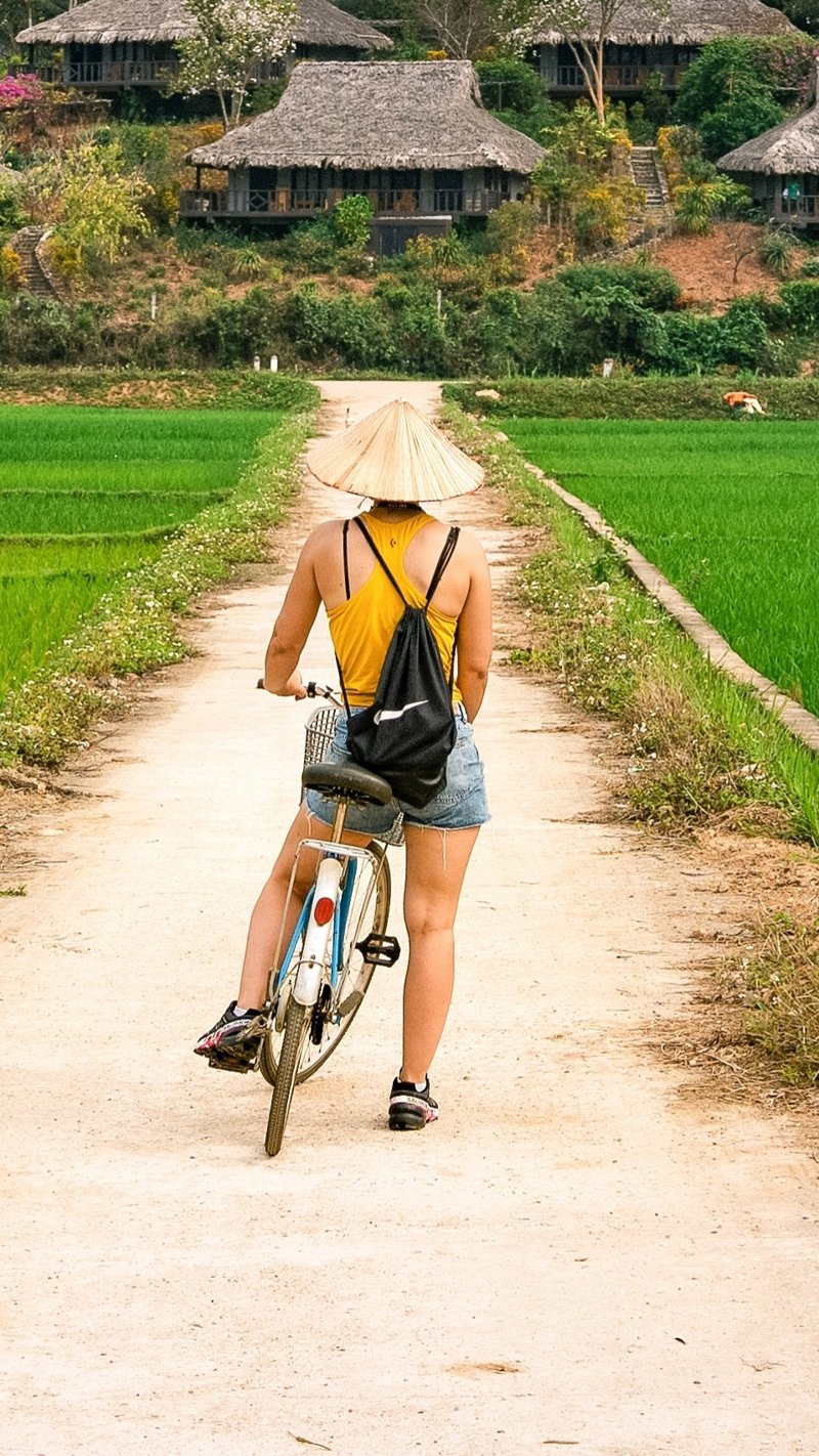 Εξερευνούμε τη καταπράσινη Κοιλάδα Μάι Τσάου