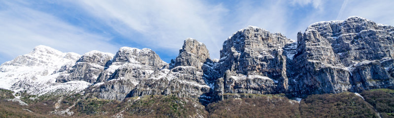 Οι μεγαλειώδεις Πύργοι της Αστράκας 
