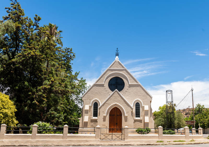 Ο ναός της μαύρης Παναγίας Ρετζίνα Μούντι